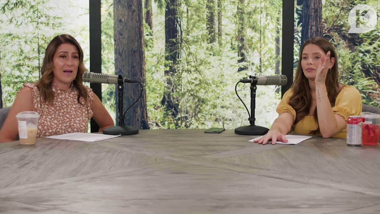 Ashley-Greene-dot-nl_TheTwilightEffect-BreakingDawnPart2-RewatchPart1of3-2526.jpg