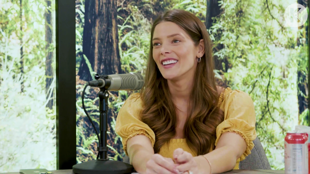 Ashley-Greene-dot-nl_TheTwilightEffect-BreakingDawnPart2-RewatchPart1of3-2586.jpg Ashley-Greene-dot-nl_TheTwilightEffect-BreakingDawnPart2-RewatchPart1of3-2586.jpg