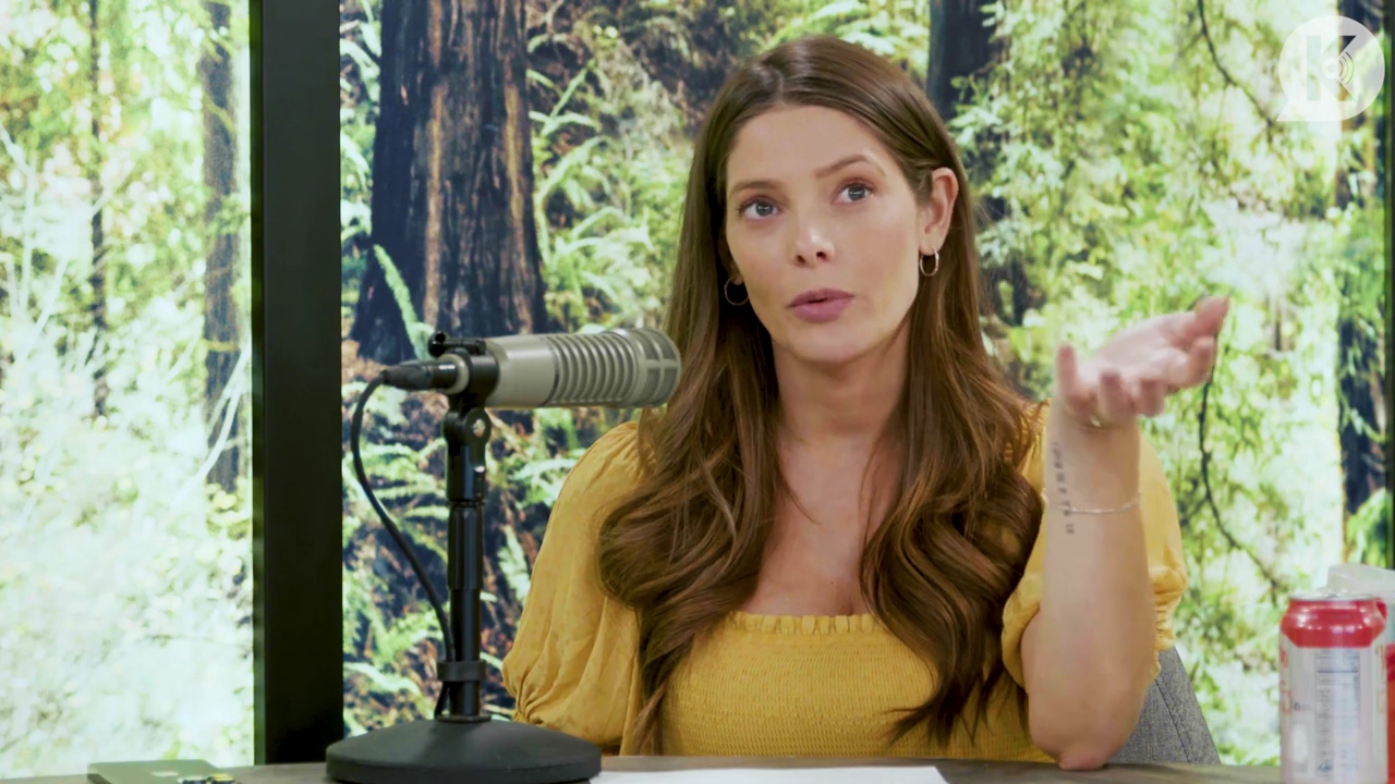 Ashley-Greene-dot-nl_TheTwilightEffect-BreakingDawnPart2-RewatchPart1of3-2724.jpg Ashley-Greene-dot-nl_TheTwilightEffect-BreakingDawnPart2-RewatchPart1of3-2724.jpg