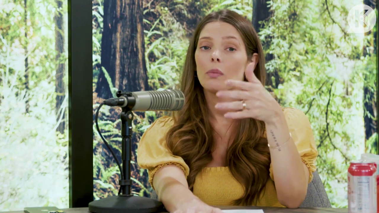 Ashley-Greene-dot-nl_TheTwilightEffect-BreakingDawnPart2-RewatchPart1of3-2839.jpg Ashley-Greene-dot-nl_TheTwilightEffect-BreakingDawnPart2-RewatchPart1of3-2839.jpg