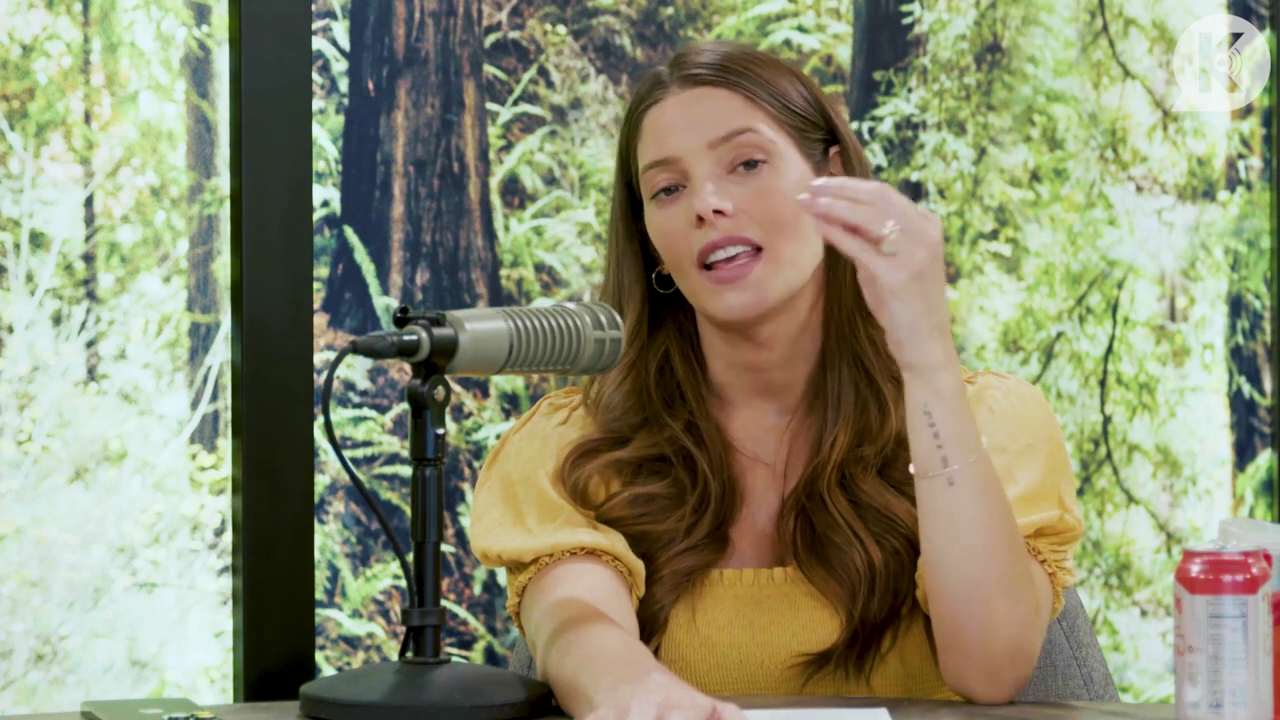 Ashley-Greene-dot-nl_TheTwilightEffect-BreakingDawnPart2-RewatchPart1of3-2851.jpg Ashley-Greene-dot-nl_TheTwilightEffect-BreakingDawnPart2-RewatchPart1of3-2851.jpg