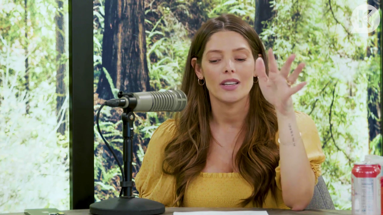 Ashley-Greene-dot-nl_TheTwilightEffect-BreakingDawnPart2-RewatchPart1of3-2949.jpg