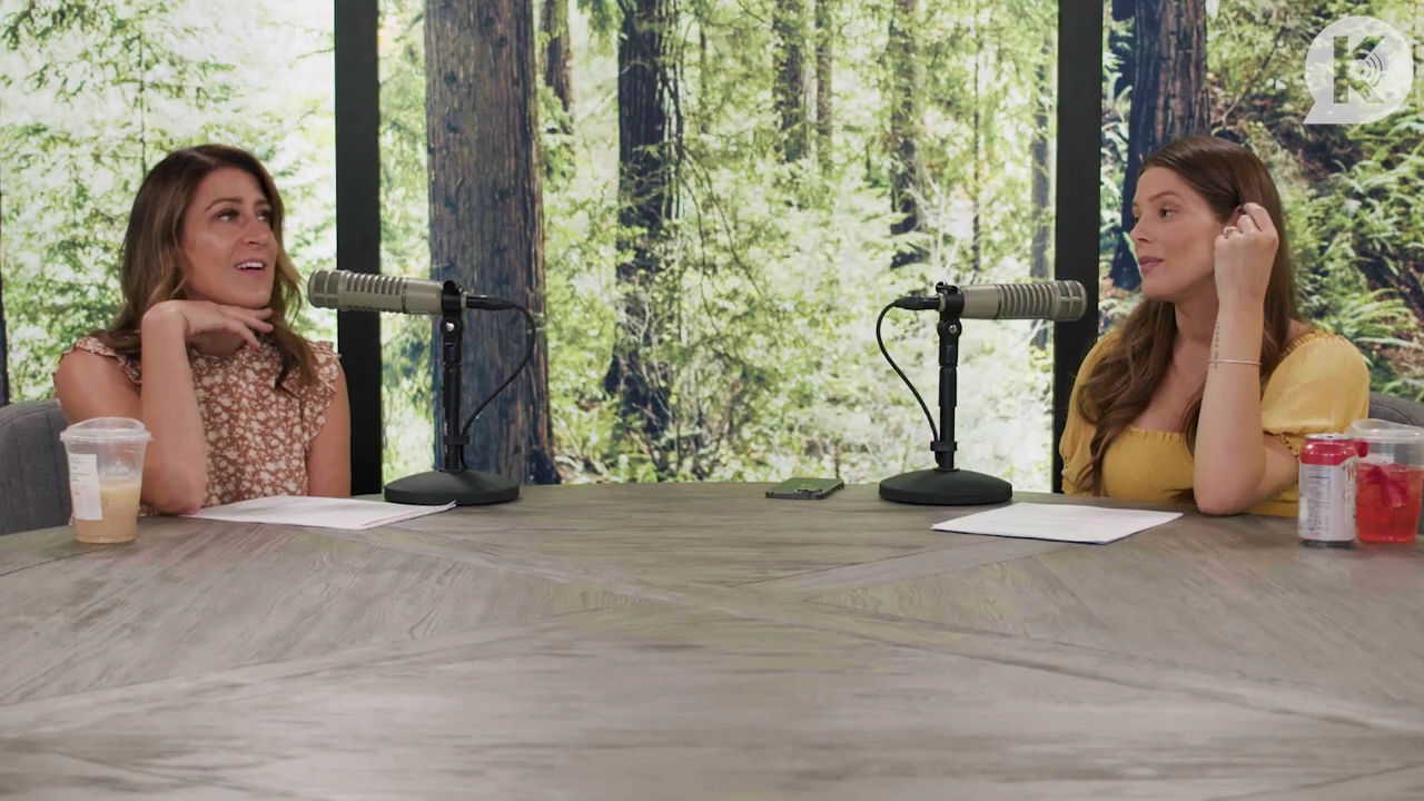Ashley-Greene-dot-nl_TheTwilightEffect-BreakingDawnPart2-RewatchPart1of3-2976.jpg