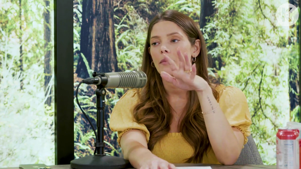 Ashley-Greene-dot-nl_TheTwilightEffect-BreakingDawnPart2-RewatchPart1of3-3055.jpg