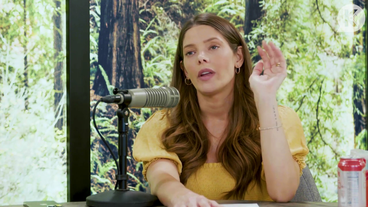 Ashley-Greene-dot-nl_TheTwilightEffect-BreakingDawnPart2-RewatchPart1of3-3065.jpg Ashley-Greene-dot-nl_TheTwilightEffect-BreakingDawnPart2-RewatchPart1of3-3065.jpg