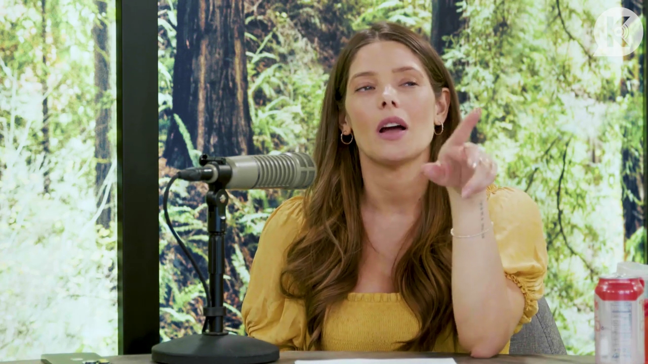 Ashley-Greene-dot-nl_TheTwilightEffect-BreakingDawnPart2-RewatchPart1of3-3079.jpg Ashley-Greene-dot-nl_TheTwilightEffect-BreakingDawnPart2-RewatchPart1of3-3079.jpg