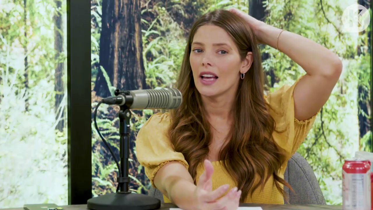 Ashley-Greene-dot-nl_TheTwilightEffect-BreakingDawnPart2-RewatchPart1of3-3137.jpg