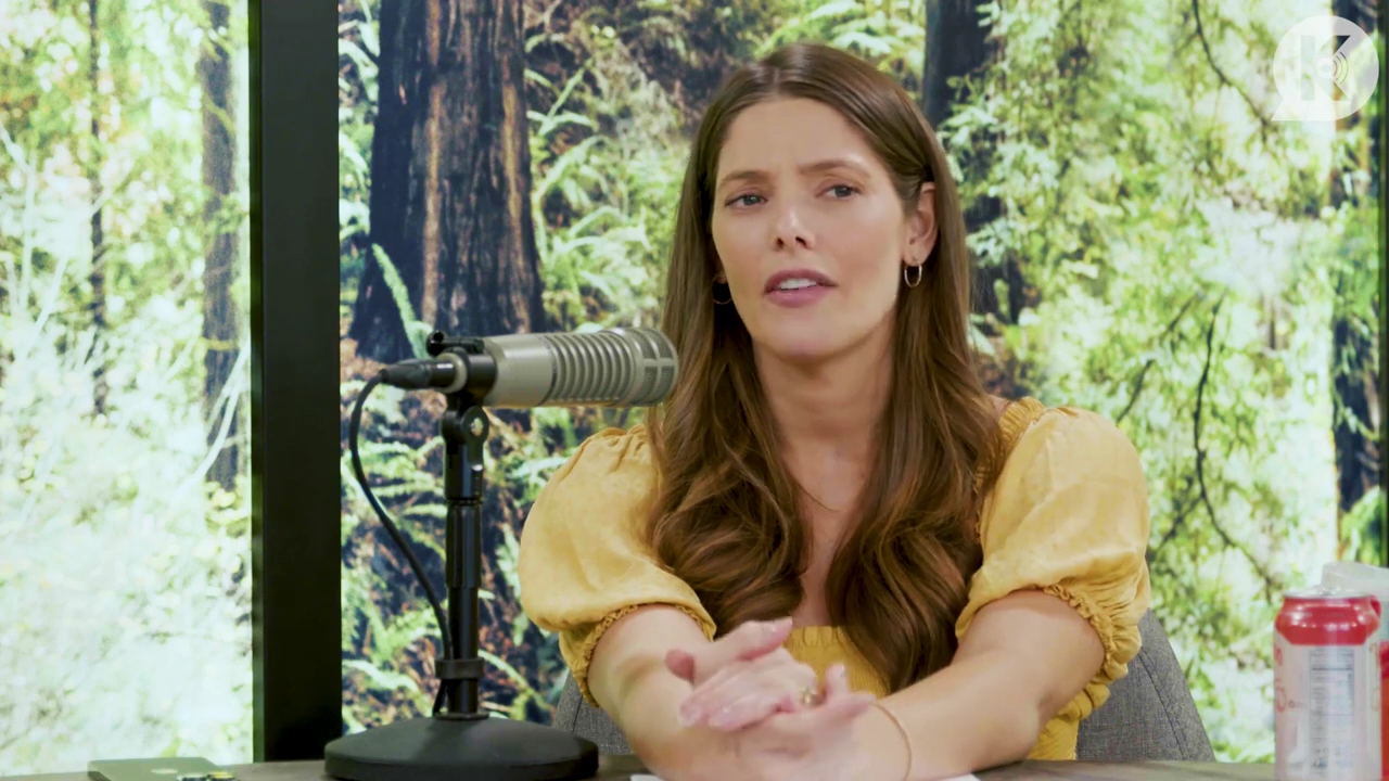 Ashley-Greene-dot-nl_TheTwilightEffect-BreakingDawnPart2-RewatchPart1of3-3169.jpg Ashley-Greene-dot-nl_TheTwilightEffect-BreakingDawnPart2-RewatchPart1of3-3169.jpg