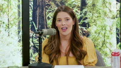 Ashley-Greene-dot-nl_TheTwilightEffect-BreakingDawnPart2-RewatchPart1of3-0119.jpg