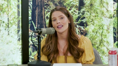 Ashley-Greene-dot-nl_TheTwilightEffect-BreakingDawnPart2-RewatchPart1of3-0143.jpg