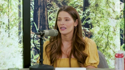 Ashley-Greene-dot-nl_TheTwilightEffect-BreakingDawnPart2-RewatchPart1of3-0290.jpg