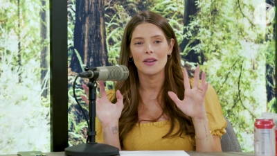 Ashley-Greene-dot-nl_TheTwilightEffect-BreakingDawnPart2-RewatchPart1of3-0626.jpg