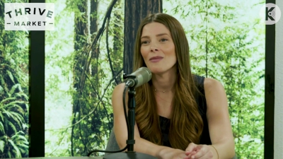 Ashley-Greene-dot-nl_TheTwilightEffect-BreakingDawnPart2-RewatchPart1of3-1016.jpg