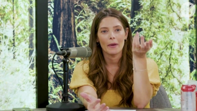 Ashley-Greene-dot-nl_TheTwilightEffect-BreakingDawnPart2-RewatchPart1of3-1609.jpg