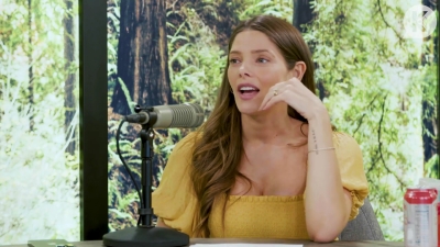 Ashley-Greene-dot-nl_TheTwilightEffect-BreakingDawnPart2-RewatchPart1of3-1634.jpg