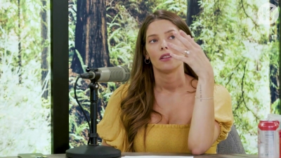 Ashley-Greene-dot-nl_TheTwilightEffect-BreakingDawnPart2-RewatchPart1of3-1647.jpg