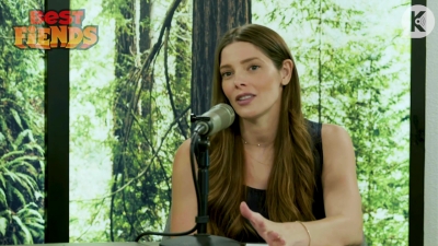 Ashley-Greene-dot-nl_TheTwilightEffect-BreakingDawnPart2-RewatchPart1of3-2057.jpg