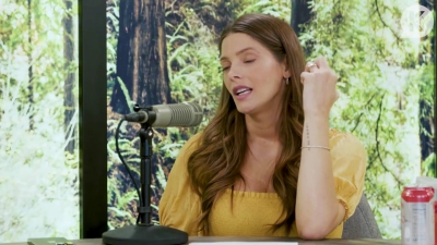 Ashley-Greene-dot-nl_TheTwilightEffect-BreakingDawnPart2-RewatchPart1of3-2105.jpg