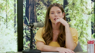 Ashley-Greene-dot-nl_TheTwilightEffect-BreakingDawnPart2-RewatchPart1of3-2336.jpg