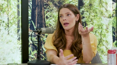 Ashley-Greene-dot-nl_TheTwilightEffect-BreakingDawnPart2-RewatchPart1of3-2345.jpg