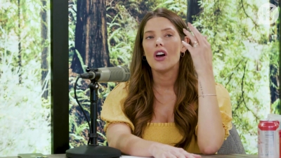 Ashley-Greene-dot-nl_TheTwilightEffect-BreakingDawnPart2-RewatchPart1of3-2385.jpg