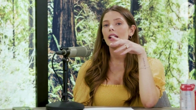 Ashley-Greene-dot-nl_TheTwilightEffect-BreakingDawnPart2-RewatchPart1of3-2463.jpg