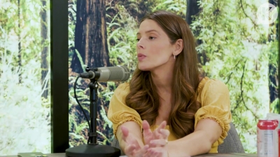 Ashley-Greene-dot-nl_TheTwilightEffect-BreakingDawnPart2-RewatchPart1of3-2480.jpg