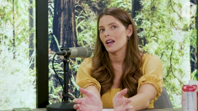 Ashley-Greene-dot-nl_TheTwilightEffect-BreakingDawnPart2-RewatchPart1of3-2505.jpg