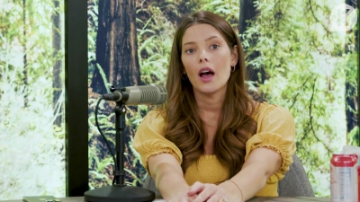 Ashley-Greene-dot-nl_TheTwilightEffect-BreakingDawnPart2-RewatchPart1of3-2581.jpg