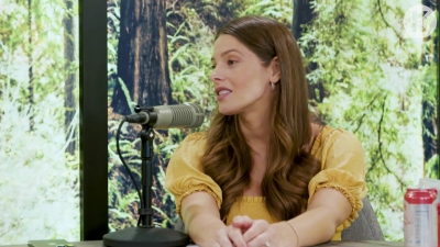 Ashley-Greene-dot-nl_TheTwilightEffect-BreakingDawnPart2-RewatchPart1of3-2591.jpg