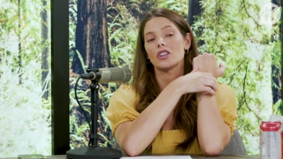 Ashley-Greene-dot-nl_TheTwilightEffect-BreakingDawnPart2-RewatchPart1of3-2633.jpg