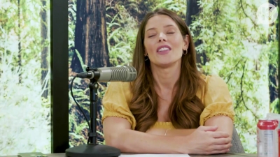 Ashley-Greene-dot-nl_TheTwilightEffect-BreakingDawnPart2-RewatchPart1of3-2641.jpg