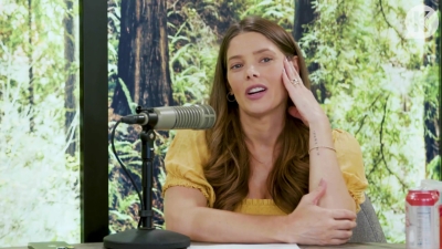 Ashley-Greene-dot-nl_TheTwilightEffect-BreakingDawnPart2-RewatchPart1of3-2643.jpg
