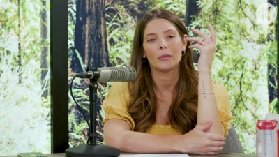 Ashley-Greene-dot-nl_TheTwilightEffect-BreakingDawnPart2-RewatchPart1of3-2667.jpg