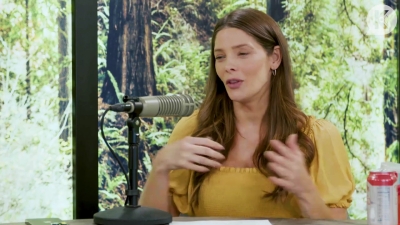 Ashley-Greene-dot-nl_TheTwilightEffect-BreakingDawnPart2-RewatchPart1of3-2679.jpg