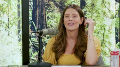 Ashley-Greene-dot-nl_TheTwilightEffect-BreakingDawnPart2-RewatchPart1of3-2689.jpg