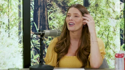 Ashley-Greene-dot-nl_TheTwilightEffect-BreakingDawnPart2-RewatchPart1of3-2695.jpg