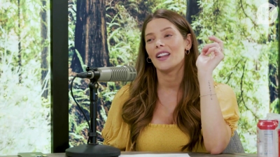 Ashley-Greene-dot-nl_TheTwilightEffect-BreakingDawnPart2-RewatchPart1of3-2700.jpg