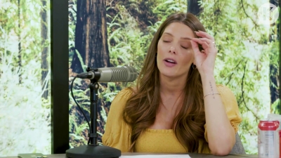 Ashley-Greene-dot-nl_TheTwilightEffect-BreakingDawnPart2-RewatchPart1of3-2757.jpg