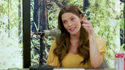 Ashley-Greene-dot-nl_TheTwilightEffect-BreakingDawnPart2-RewatchPart1of3-2760.jpg