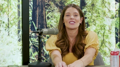 Ashley-Greene-dot-nl_TheTwilightEffect-BreakingDawnPart2-RewatchPart1of3-2806.jpg