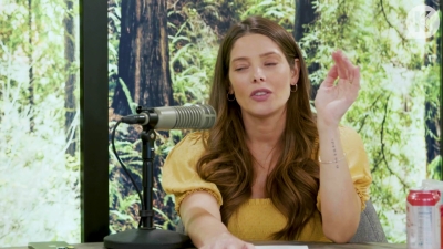 Ashley-Greene-dot-nl_TheTwilightEffect-BreakingDawnPart2-RewatchPart1of3-2812.jpg