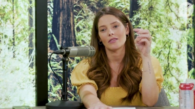 Ashley-Greene-dot-nl_TheTwilightEffect-BreakingDawnPart2-RewatchPart1of3-2817.jpg