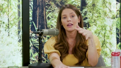 Ashley-Greene-dot-nl_TheTwilightEffect-BreakingDawnPart2-RewatchPart1of3-2820.jpg