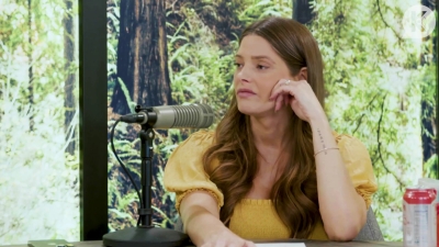 Ashley-Greene-dot-nl_TheTwilightEffect-BreakingDawnPart2-RewatchPart1of3-2856.jpg