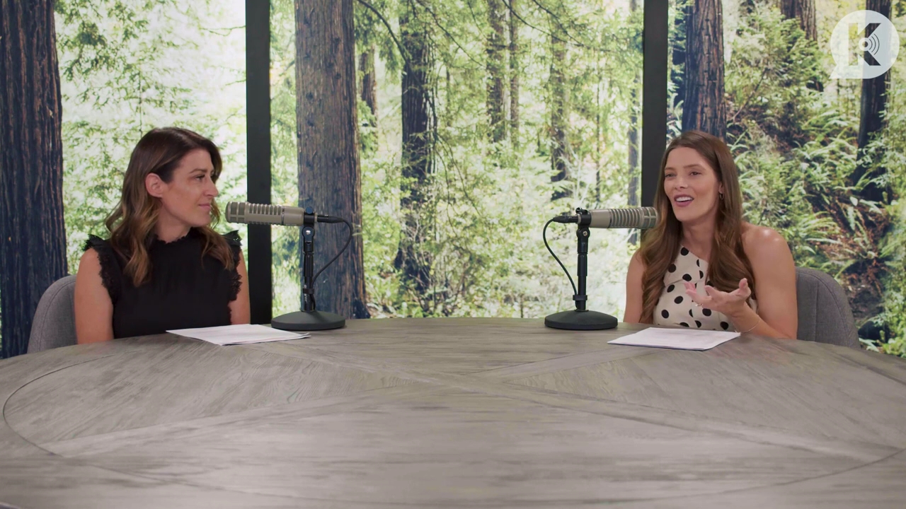Ashley-Greene-dot-nl_TheTwilightEffect-BreakingDawnPart2-RewatchPart2of3-0086.jpg