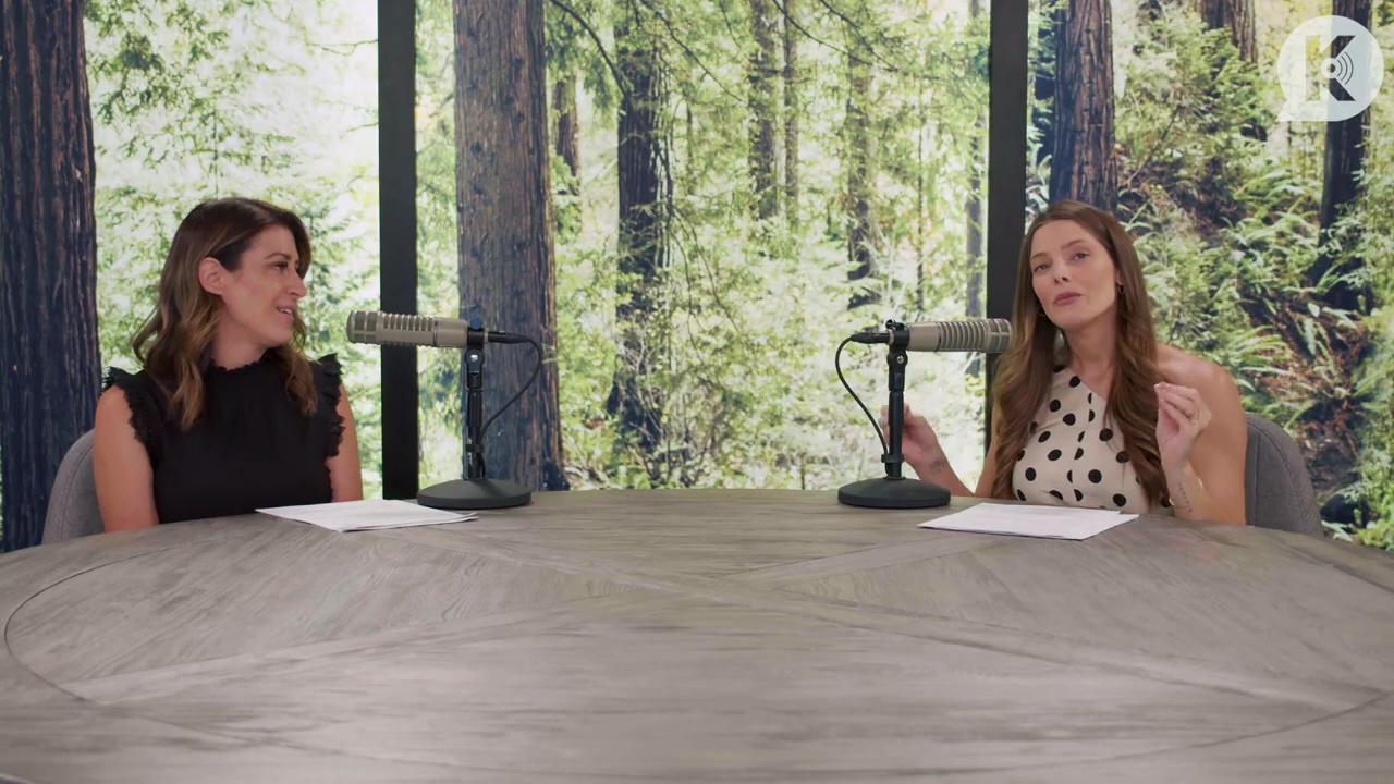 Ashley-Greene-dot-nl_TheTwilightEffect-BreakingDawnPart2-RewatchPart2of3-0150.jpg
