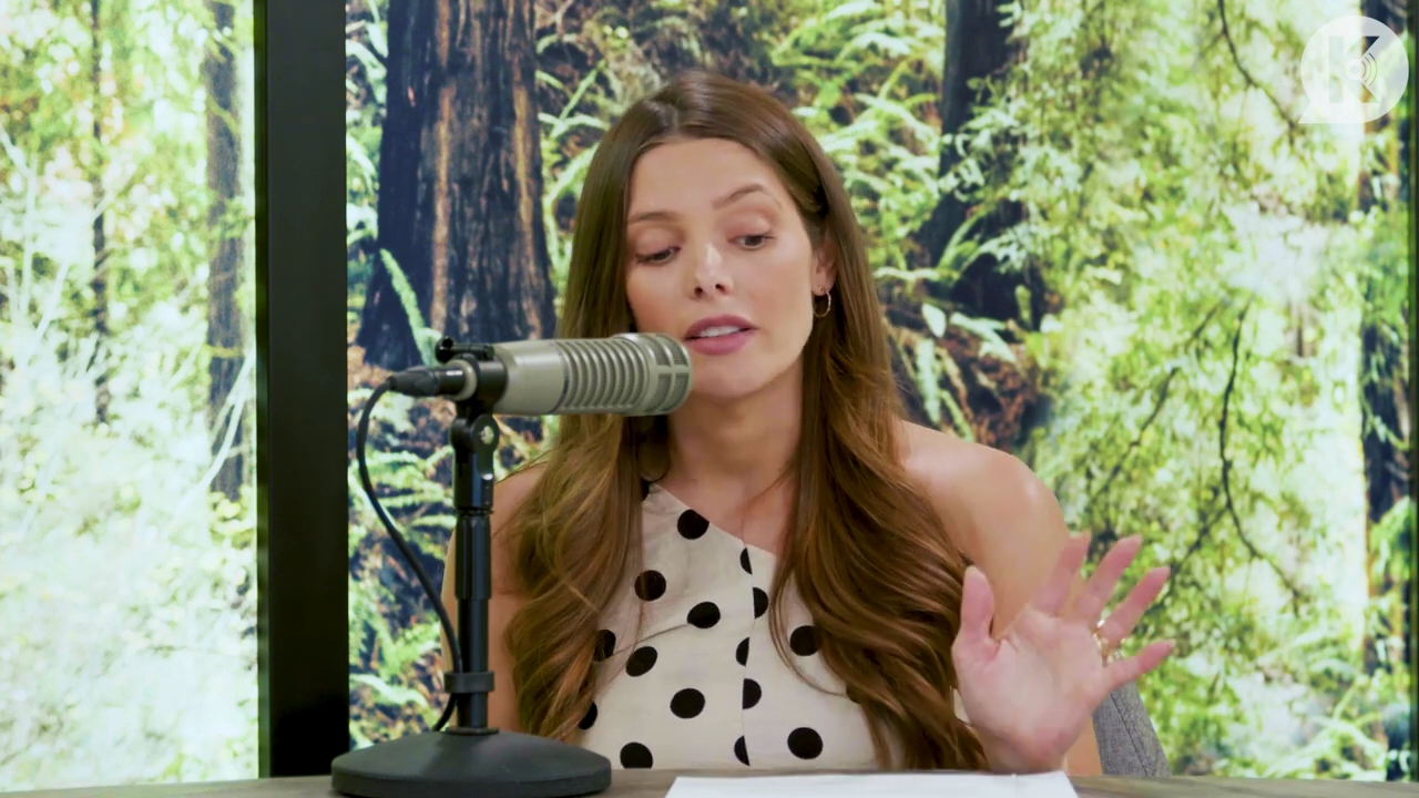 Ashley-Greene-dot-nl_TheTwilightEffect-BreakingDawnPart2-RewatchPart2of3-0234.jpg