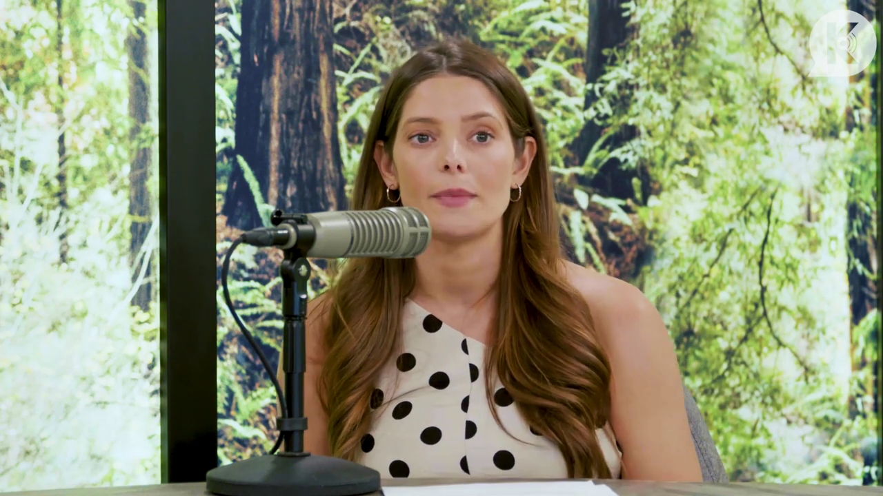 Ashley-Greene-dot-nl_TheTwilightEffect-BreakingDawnPart2-RewatchPart2of3-0253.jpg