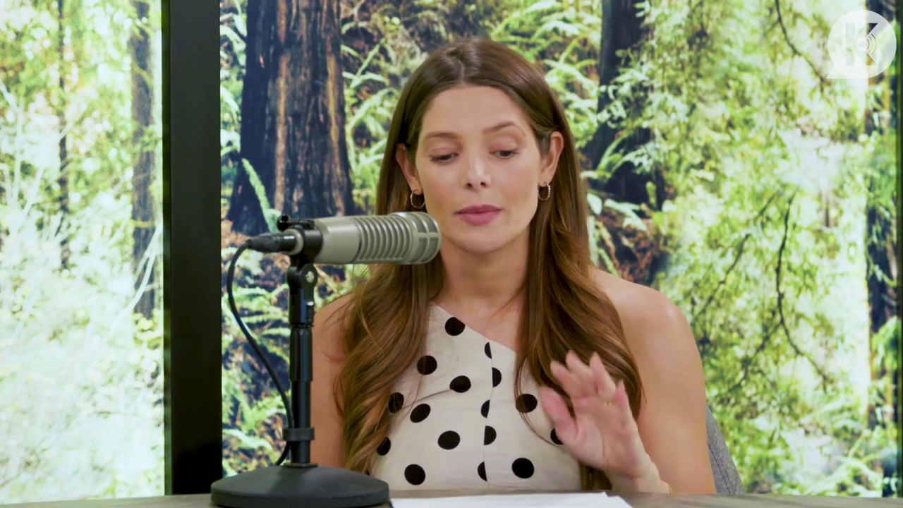 Ashley-Greene-dot-nl_TheTwilightEffect-BreakingDawnPart2-RewatchPart2of3-0262.jpg